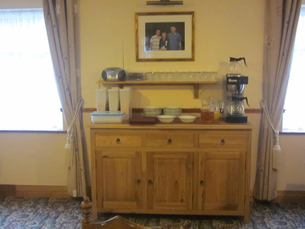 Devanes B&B Dingle Buitenkant foto